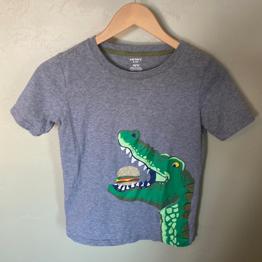 Carter’s Kids used good condition T-shirt